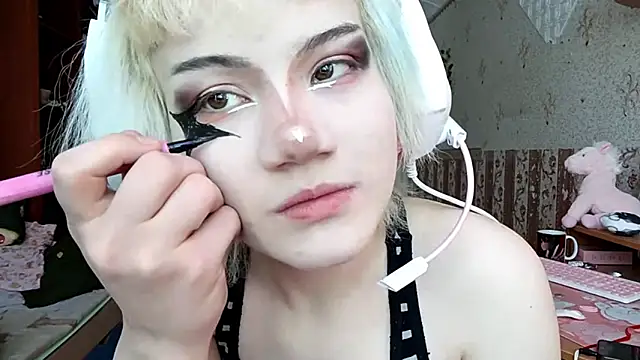 KathernSaulters online show from 03-01-26, 07:21