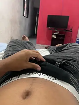 Snapshot of MarceloJr21 chatting on 03-15-26, 09:21 MarceloJr21 online show from 03-15-26, 09:21