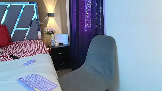 Noah Smith01 online show from 04-02-26, 02:04