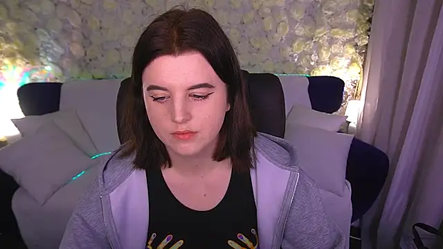 KristiFoxy online show from 05-29-26, 06:39