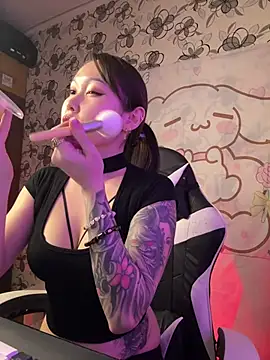 YukiiTYAN online show from 02-12-26, 04:35