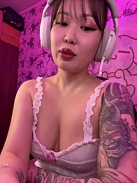 YukiiTYAN online show from 03-14-26, 06:13