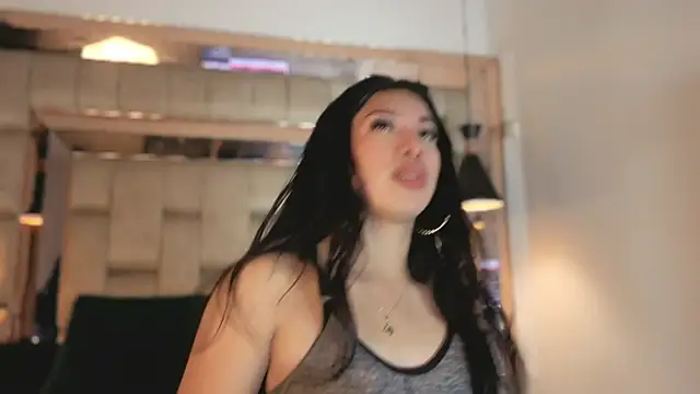 MeelFox online show from 04-26-26, 03:37