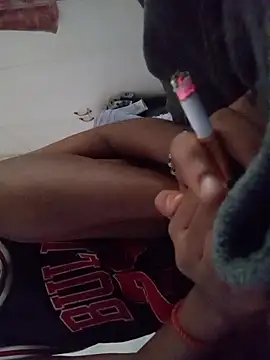 loveofpetitegirls34 online show from 04-26-26, 06:22