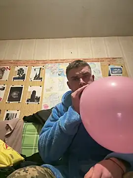 Snapshot of Nemont chatting on 03-03-26, 08:59 Nemont online show from 03-03-26, 08:59