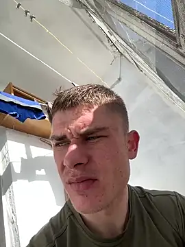 Snapshot of Nemont chatting on 03-09-26, 07:56 Nemont online show from 03-09-26, 07:56