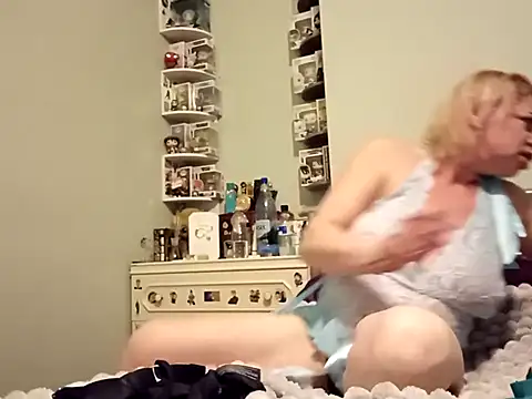 lovebaby69 online show from 05-03-26, 12:05