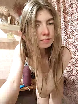 Bubble Chloe online show from 02-21-26, 08:10