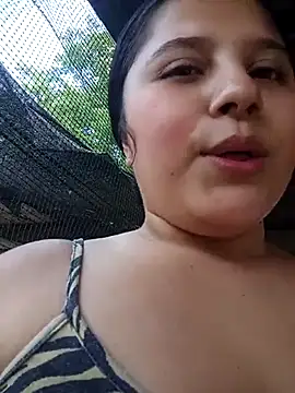 Salome Vivas online show from 04-27-26, 04:38