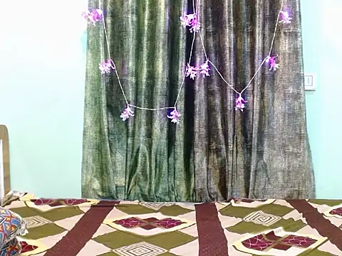 LIZNA 0 online show from 03-28-26, 04:39