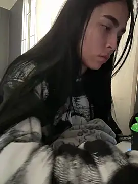 Sara Fernandez  online show from 02-24-26, 02:15