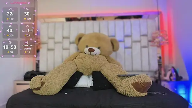 NikkiKros online show from 03-08-26, 04:05