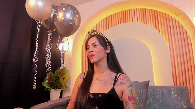 violet scott  online show from 03-04-26, 10:21