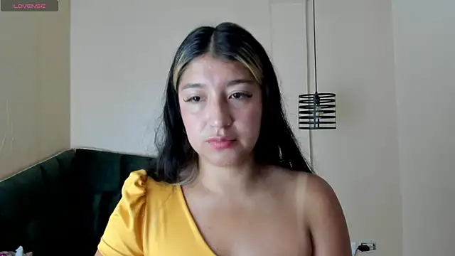 Dahiana Dmour  online show from 04-24-26, 04:09