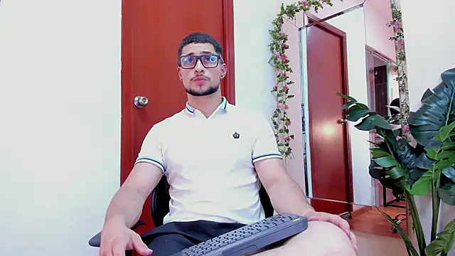 valenssio moretti online show from 02-28-26, 08:10