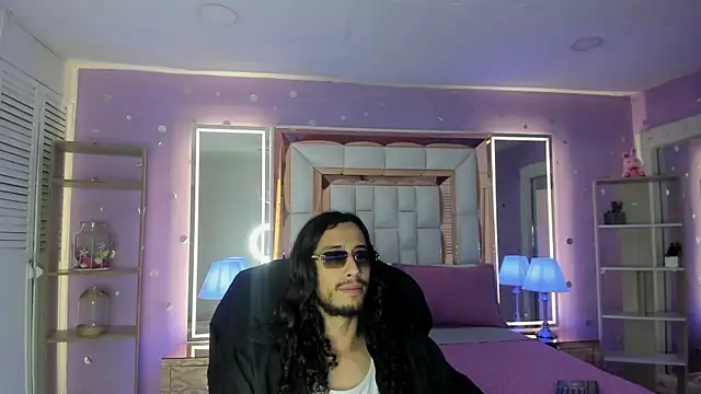 Goldentemptation  online show from 07-10-26, 08:22