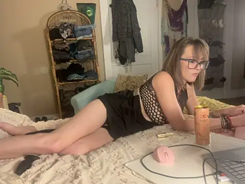 BrookiesLife online show from 04-21-26, 02:51