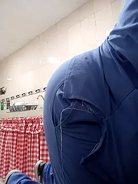 -Serena  online show from 04-27-26, 01:20