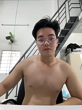 Snapshot of lucas-N888 chatting on 03-19-26, 02:48 lucas-N888 online show from 03-19-26, 02:48