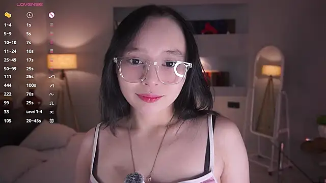 HannaHayles online show from 02-06-26, 05:38