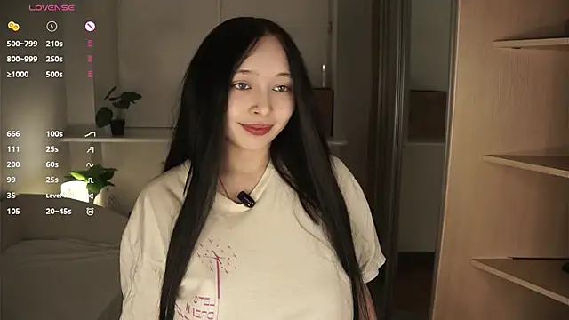 HannaHayles online show from 03-03-26, 05:41