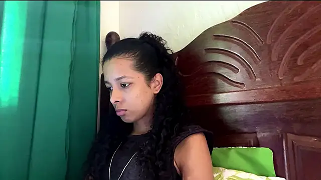 Snapshot of KayleenStoyanoff chatting on 03-02-26, 01:29 KayleenStoyanoff online show from 03-02-26, 01:29