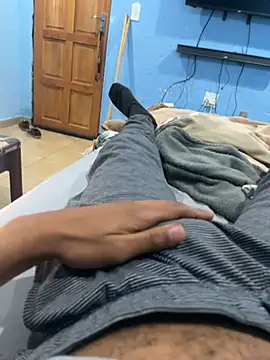 youngsterSA223 online show from 04-15-26, 09:48