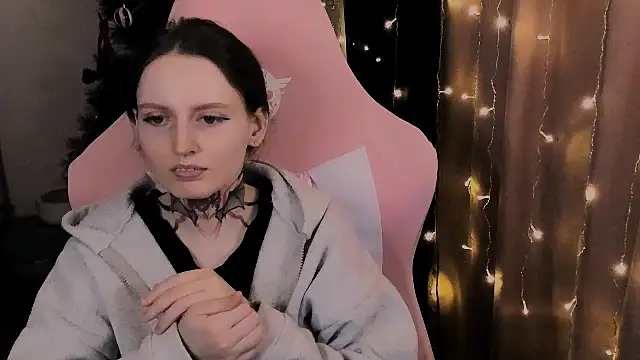 Onyxix online show from 02-13-26, 05:53