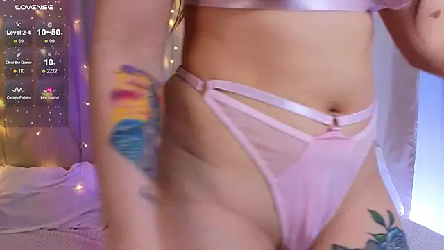 kira sweety x online show from 04-18-26, 07:07