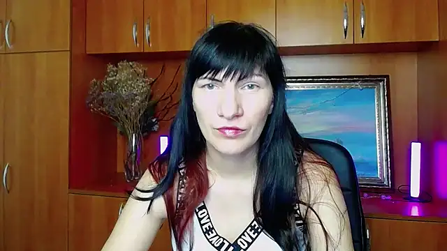 Rosalinda ro online show from 02-25-26, 01:21