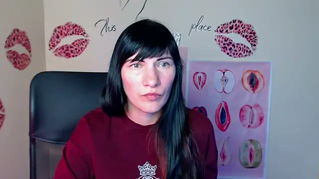 Snapshot of Rosalinda_ro chatting on 05-08-26, 05:51 Rosalinda ro online show from 05-08-26, 05:51