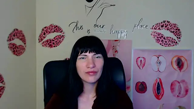 Snapshot of Rosalinda_ro chatting on 05-22-26, 06:09 Rosalinda ro online show from 05-22-26, 06:09