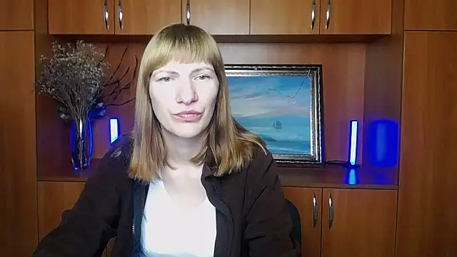 Rosalinda ro online show from 07-05-26, 04:19