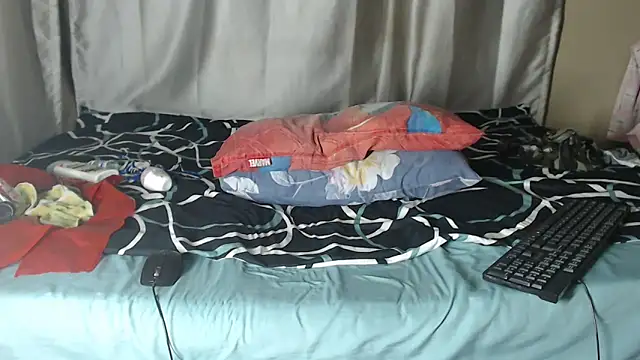 PussyFarrie online show from 03-15-26, 06:30