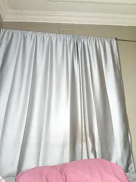 PussyFarrie online show from 04-25-26, 01:41