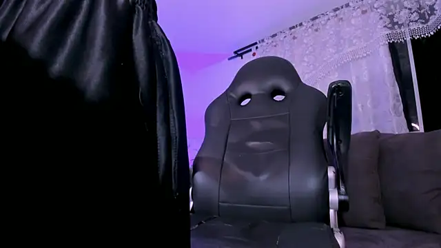 Dereck Boy  online show from 04-21-26, 04:52