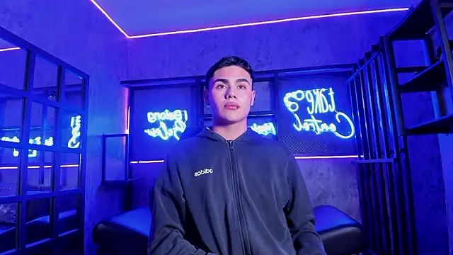 FemNoa online show from 02-23-26, 01:08