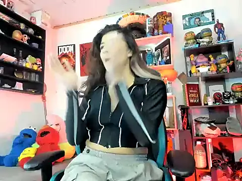 Selenepinkd online show from 04-20-26, 01:03