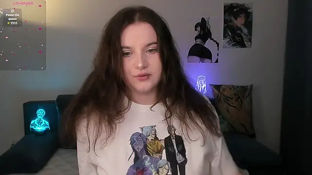 Snapshot of chloe_dashh chatting on 02-12-26, 09:10 chloe dashh online show from 02-12-26, 09:10