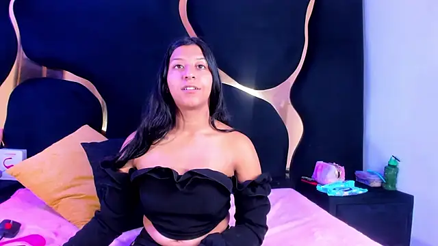 Vaneline2 online show from 05-16-26, 03:44