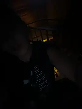 Mia rivers   online show from 04-14-26, 08:42