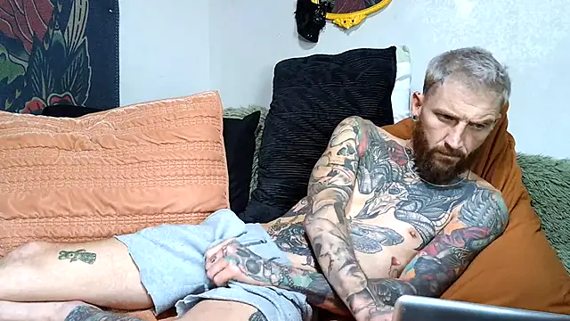 F D R  online show from 04-22-26, 03:02