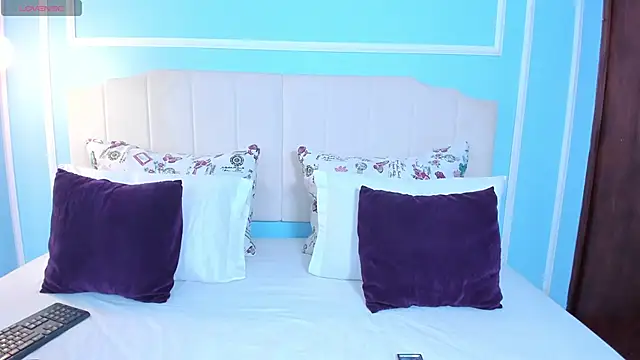 ashley foox online show from 02-28-26, 03:07