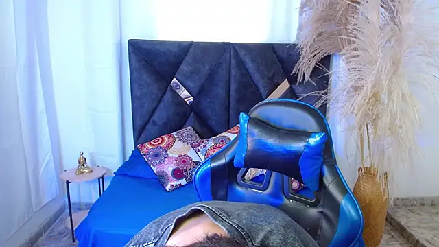 nikoo 18 online show from 03-16-26, 01:26