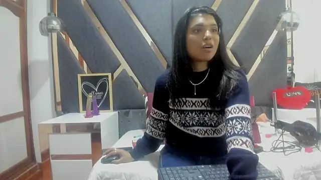 Maggyx online show from 06-30-26, 01:23