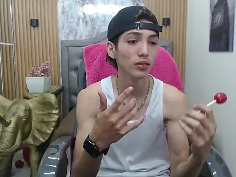 Asher costa online show from 04-25-26, 11:02