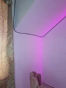  as una77 online show from 04-23-26, 09:39