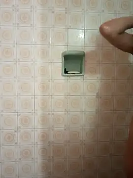 Chloe Miller 2 online show from 04-15-26, 06:15