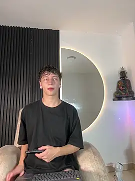 ARON LUXX online show from 02-14-26, 03:03