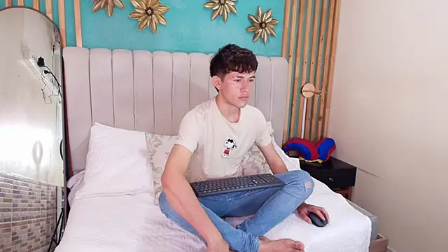 Christian Foxx online show from 03-22-26, 02:20